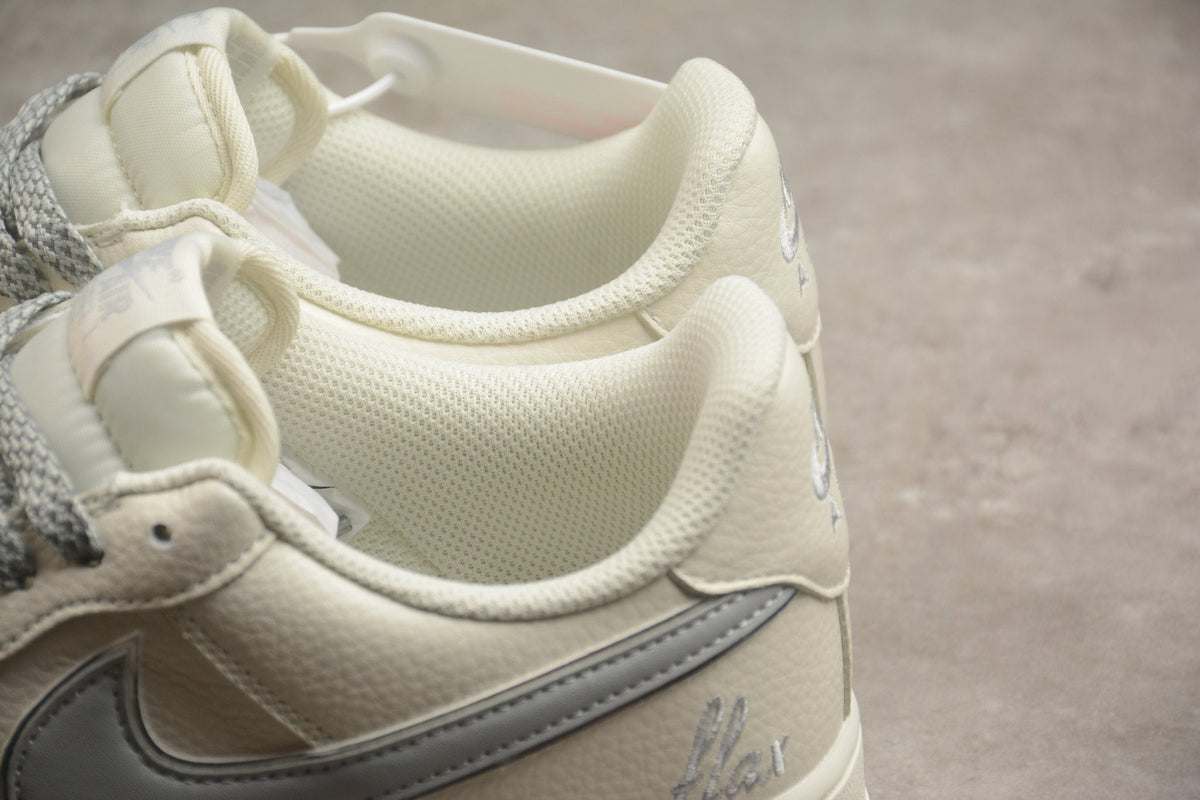 Fabrika Supply Air Force 1 ’07 Cream Beige / Light Sail | sapatilhas Sole Rua