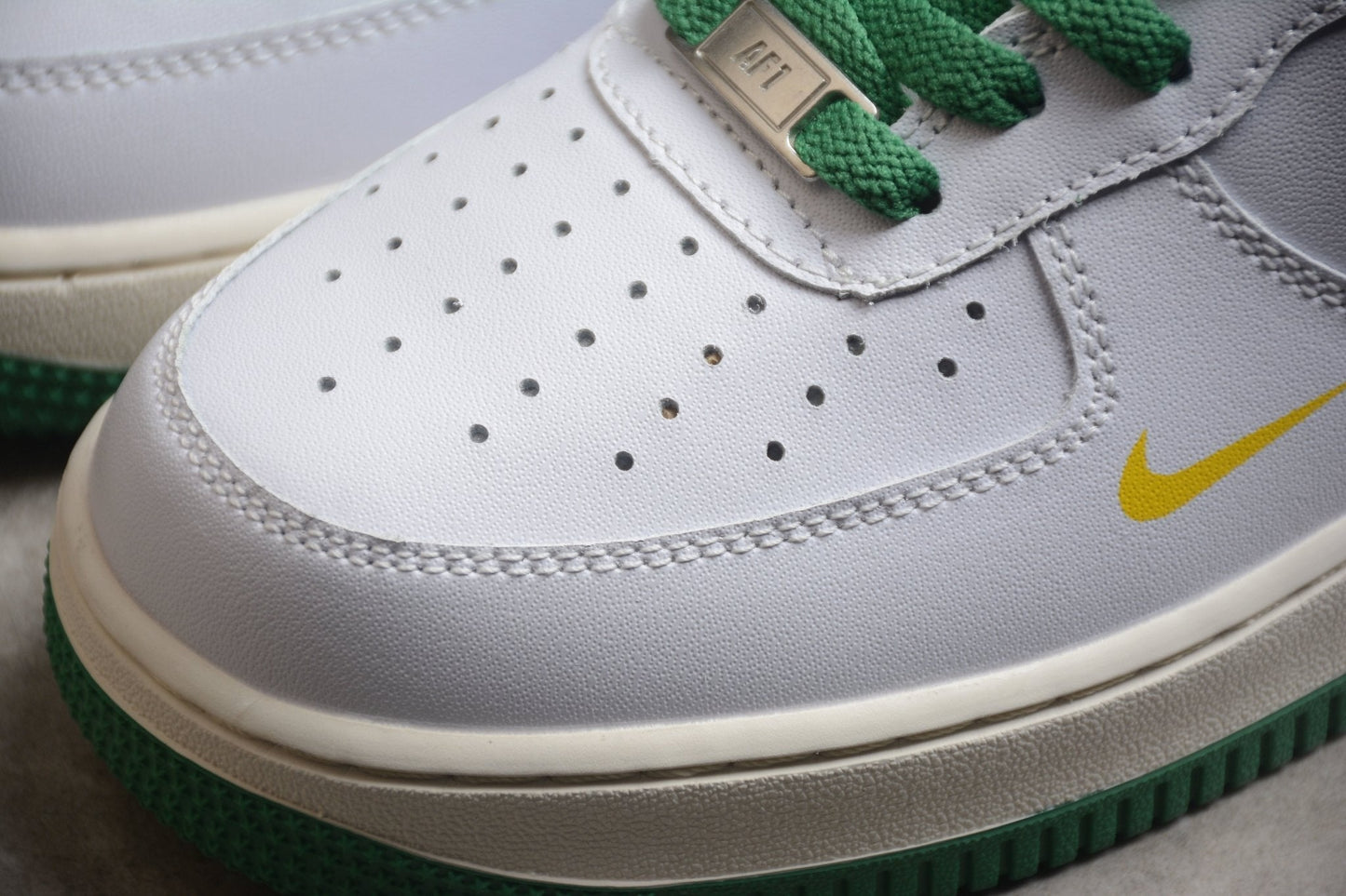 Fabrika Supply Air Force 1 ’07 White / Green | sapatilhas Sole Rua