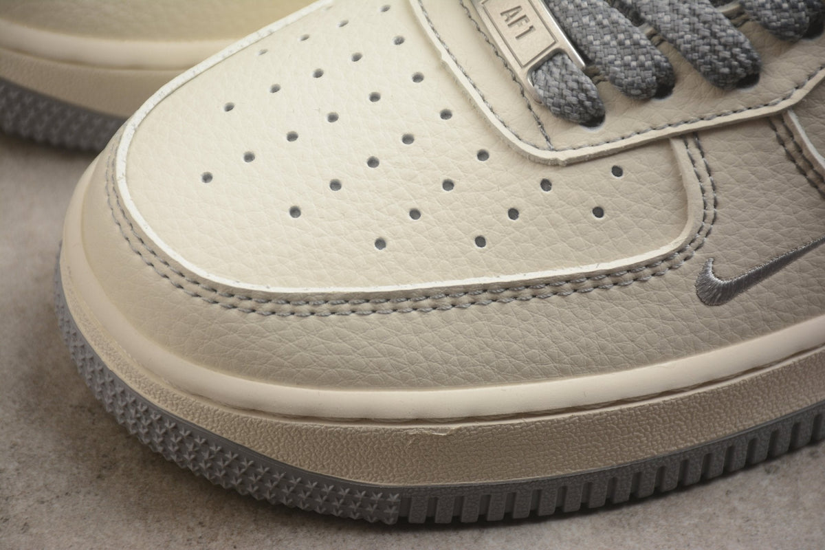 Fabrika Supply Air Force 1 Low x Stüssy Beige / Grey | sapatilhas Sole Rua