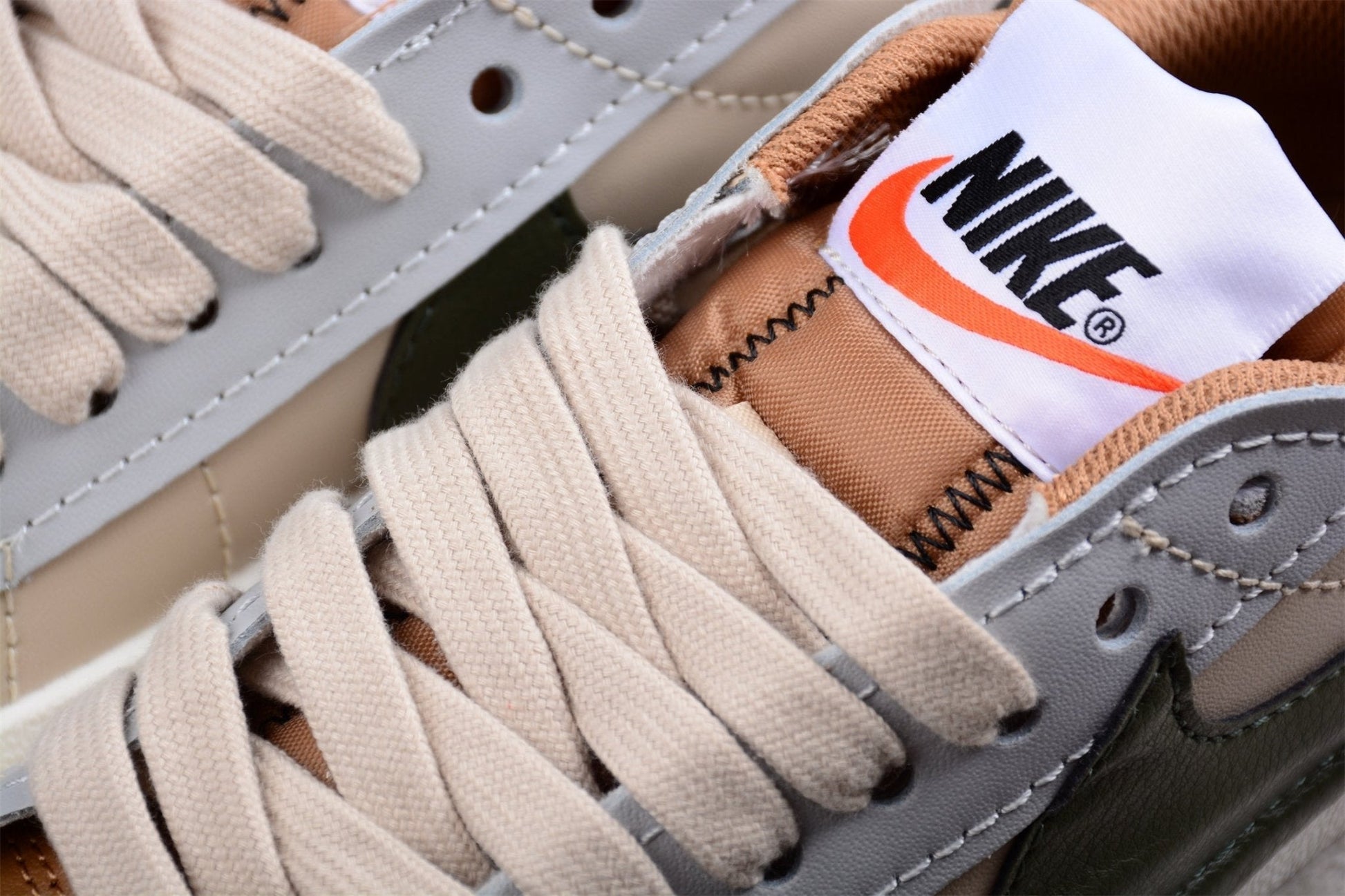 Fabrika Supply Blazer Low ’77 Beige / Olive Green | sapatilhas Sole Rua