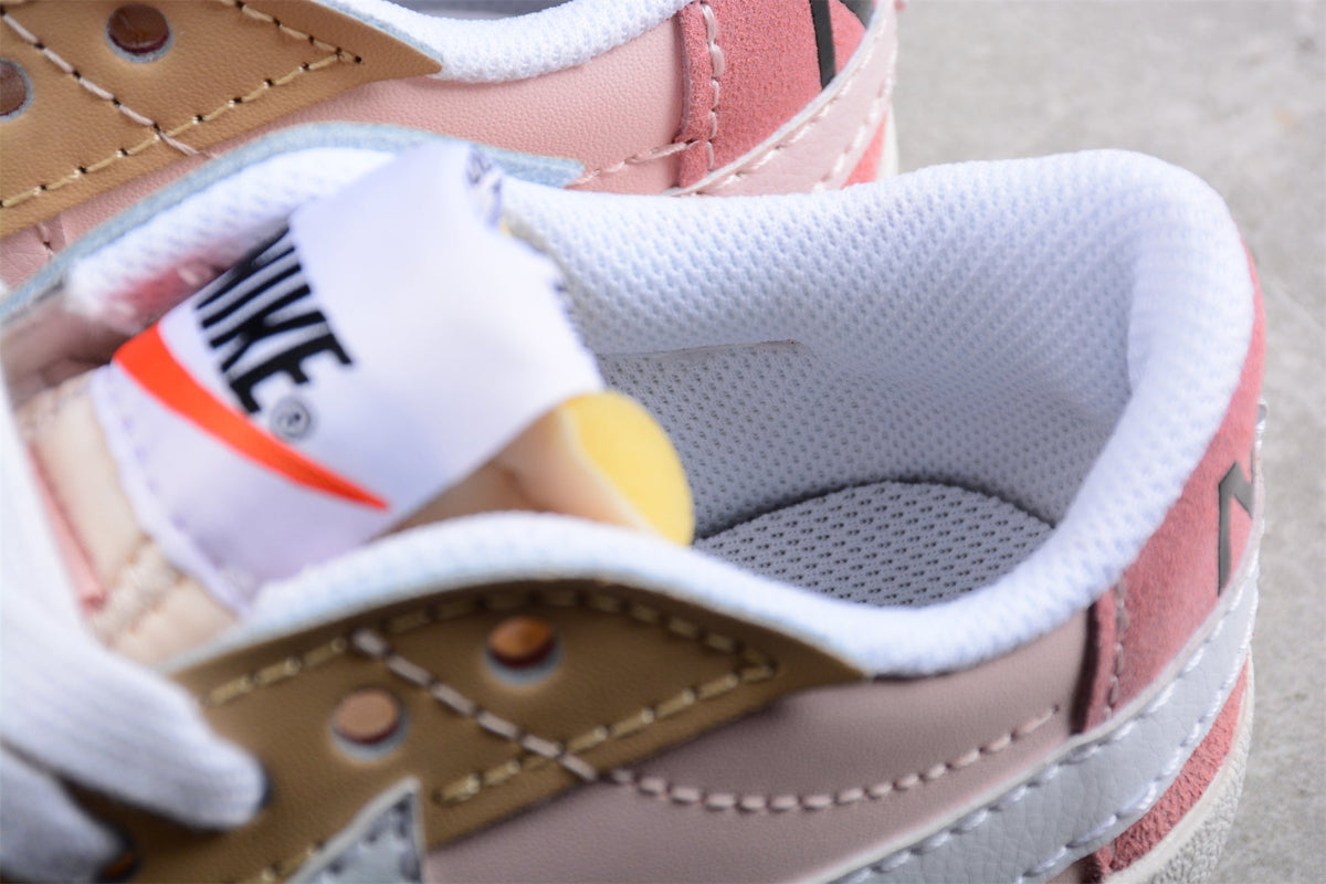 Fabrika Supply Blazer Low ’77 Pink / Beige / White | sapatilhas Sole Rua