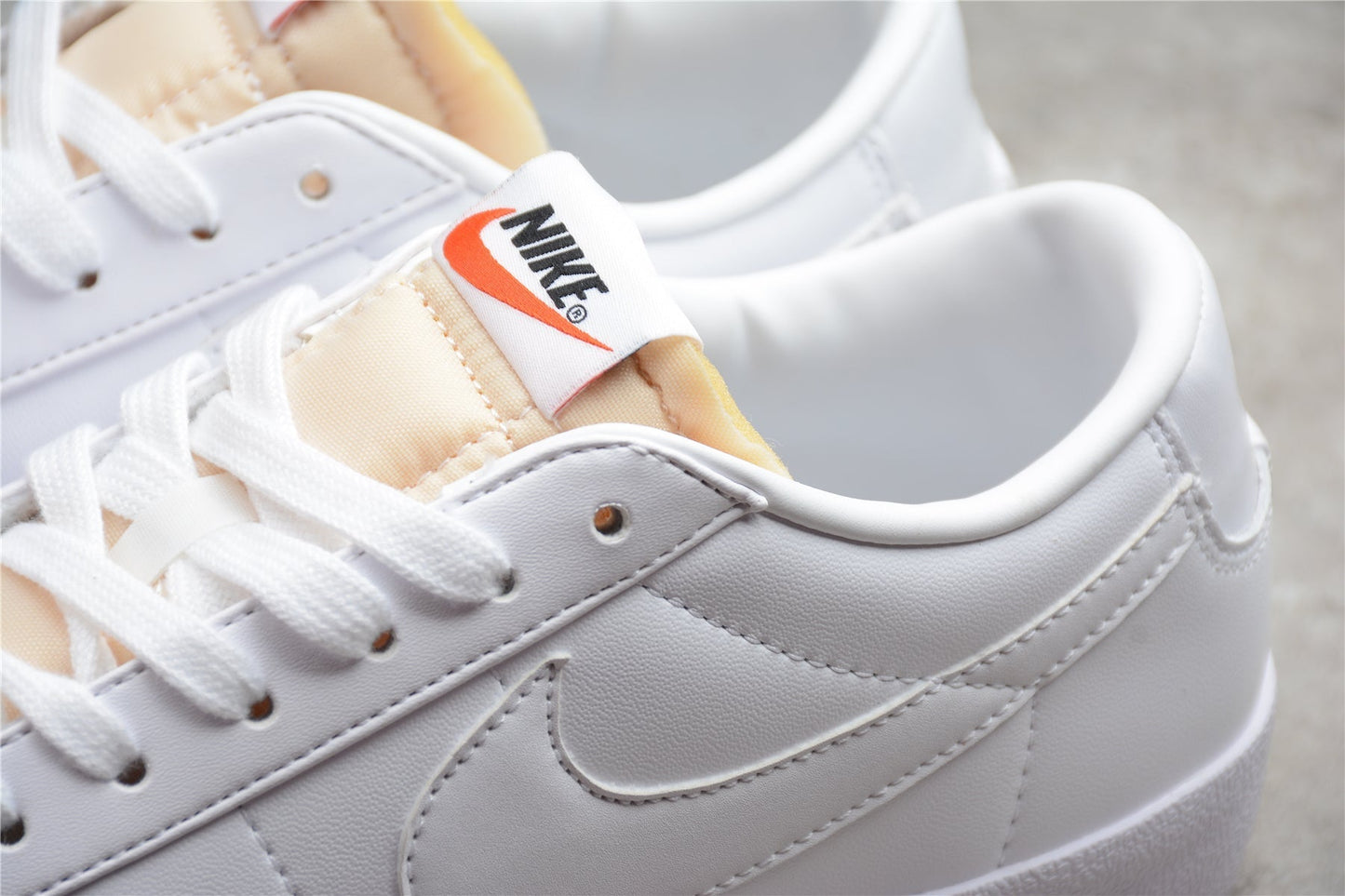 Fabrika Supply Blazer low '77 White | sapatilhas Sole Rua