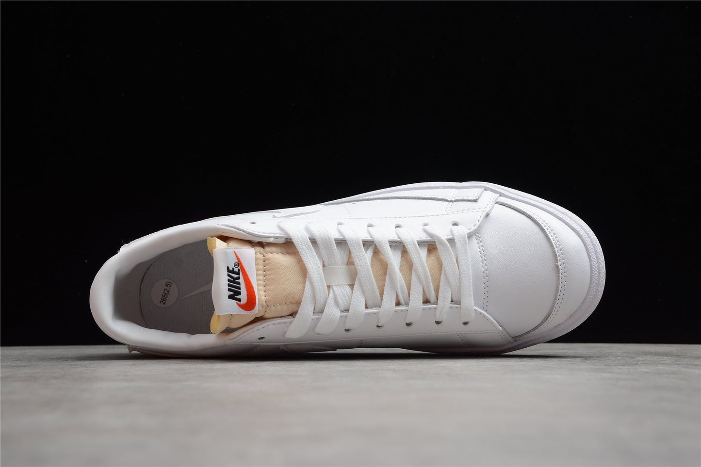 Fabrika Supply Blazer low '77 White | sapatilhas Sole Rua
