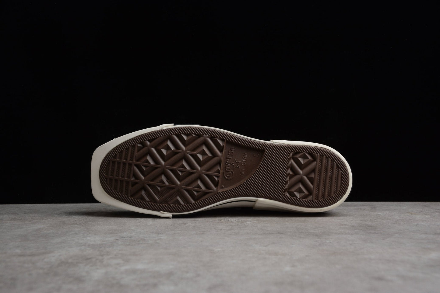 Fabrika Supply Chuck 70 Plus HI Black / White | sapatilhas Sole Rua