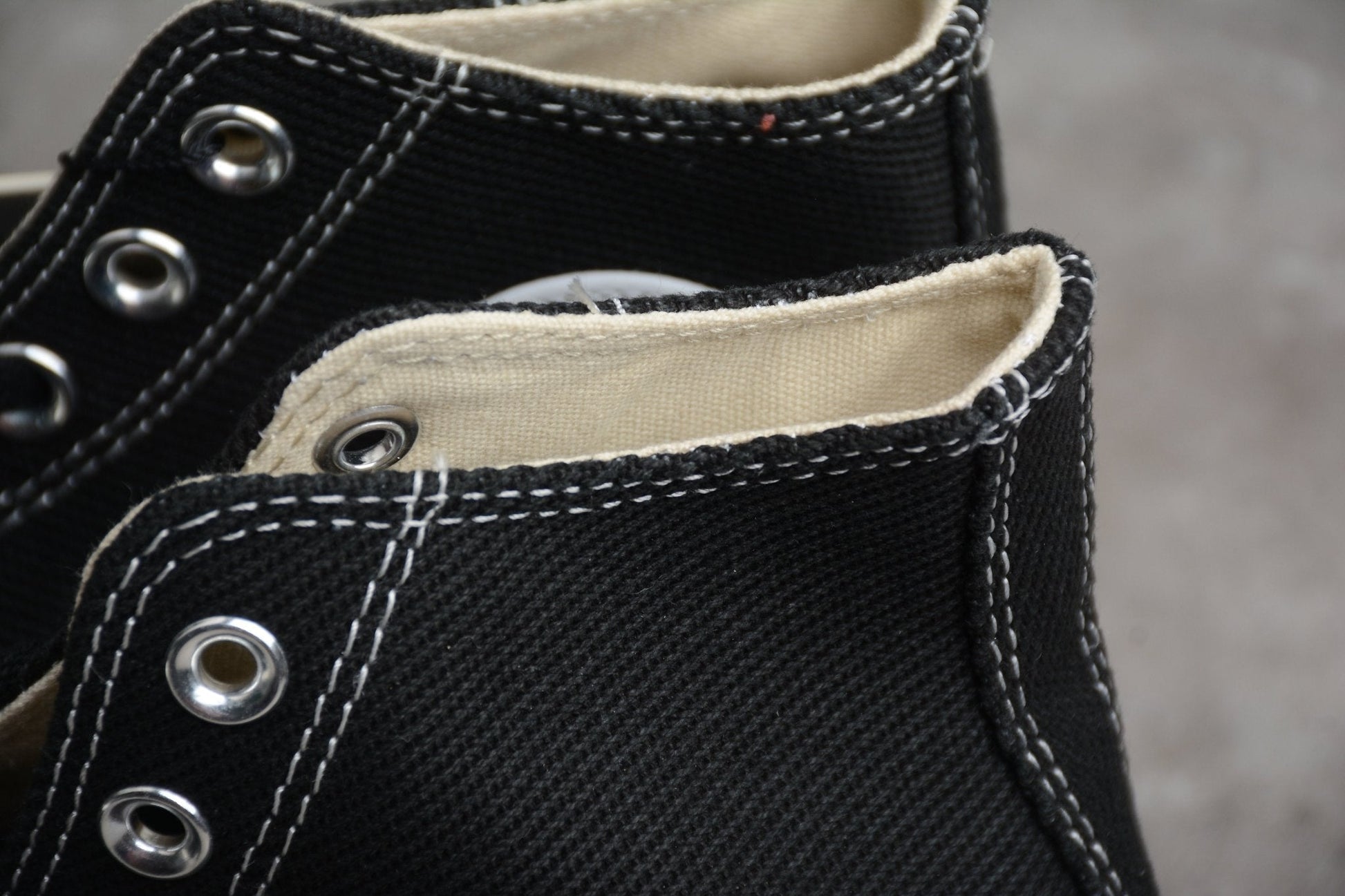 Fabrika Supply Chuck 70 Plus HI Black / White | sapatilhas Sole Rua