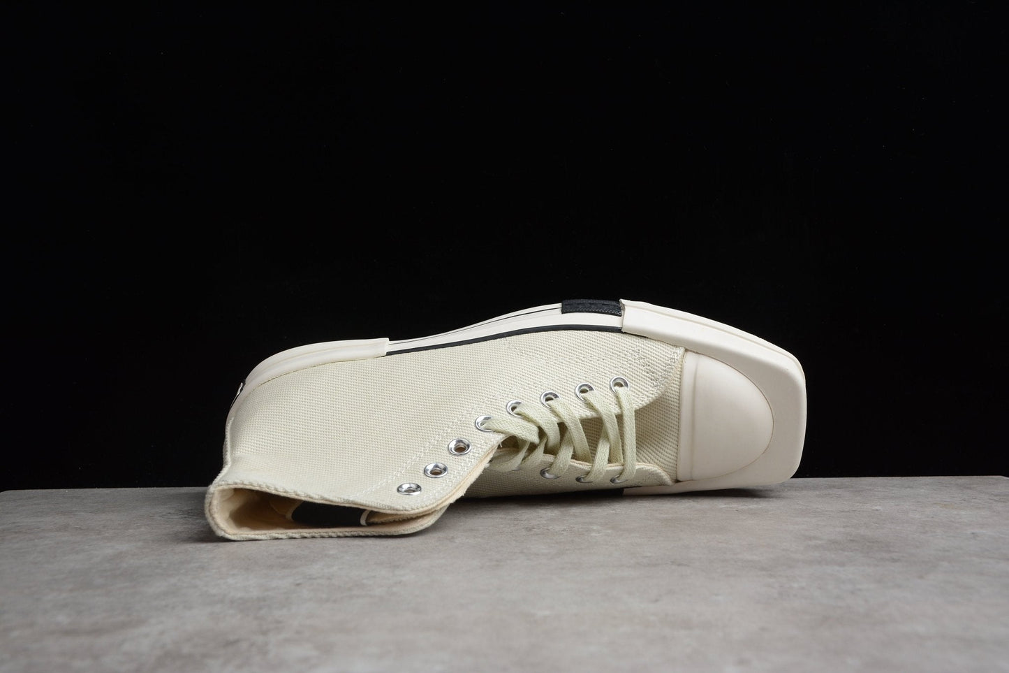 Essenza Rosa Chuck 70 Plus HI White / Black | sapatilhas Sole Rua