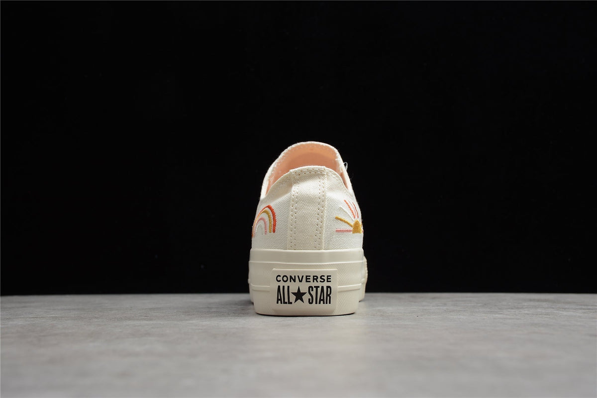 Fabrika Supply Chuck Taylor All Star Rainbow Platform Low White / Cream | sapatilhas Sole Rua