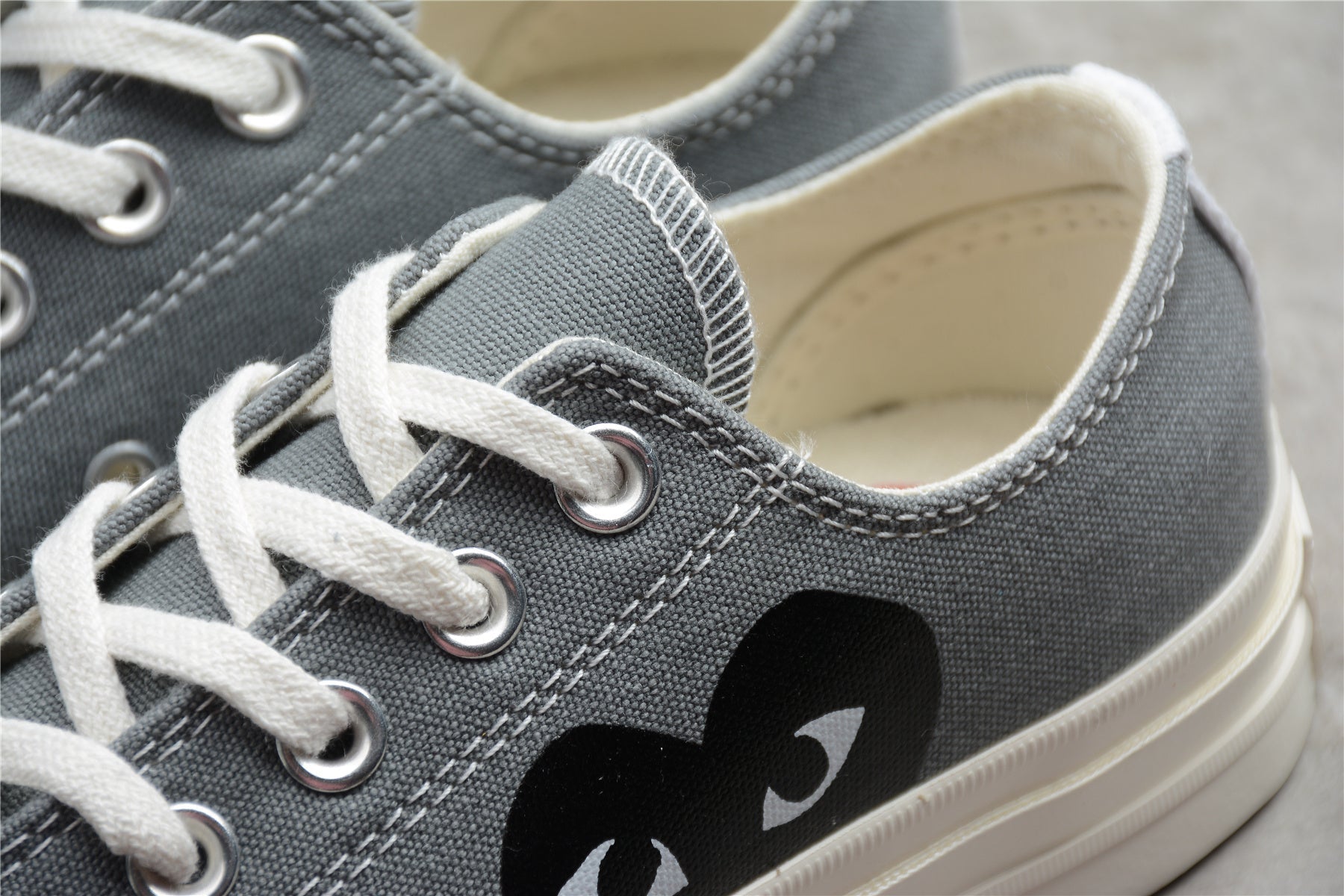 Fabrika Supply Comme des Garçons Play Chuck 70 Low Platform Grey | sapatilhas Sole Rua