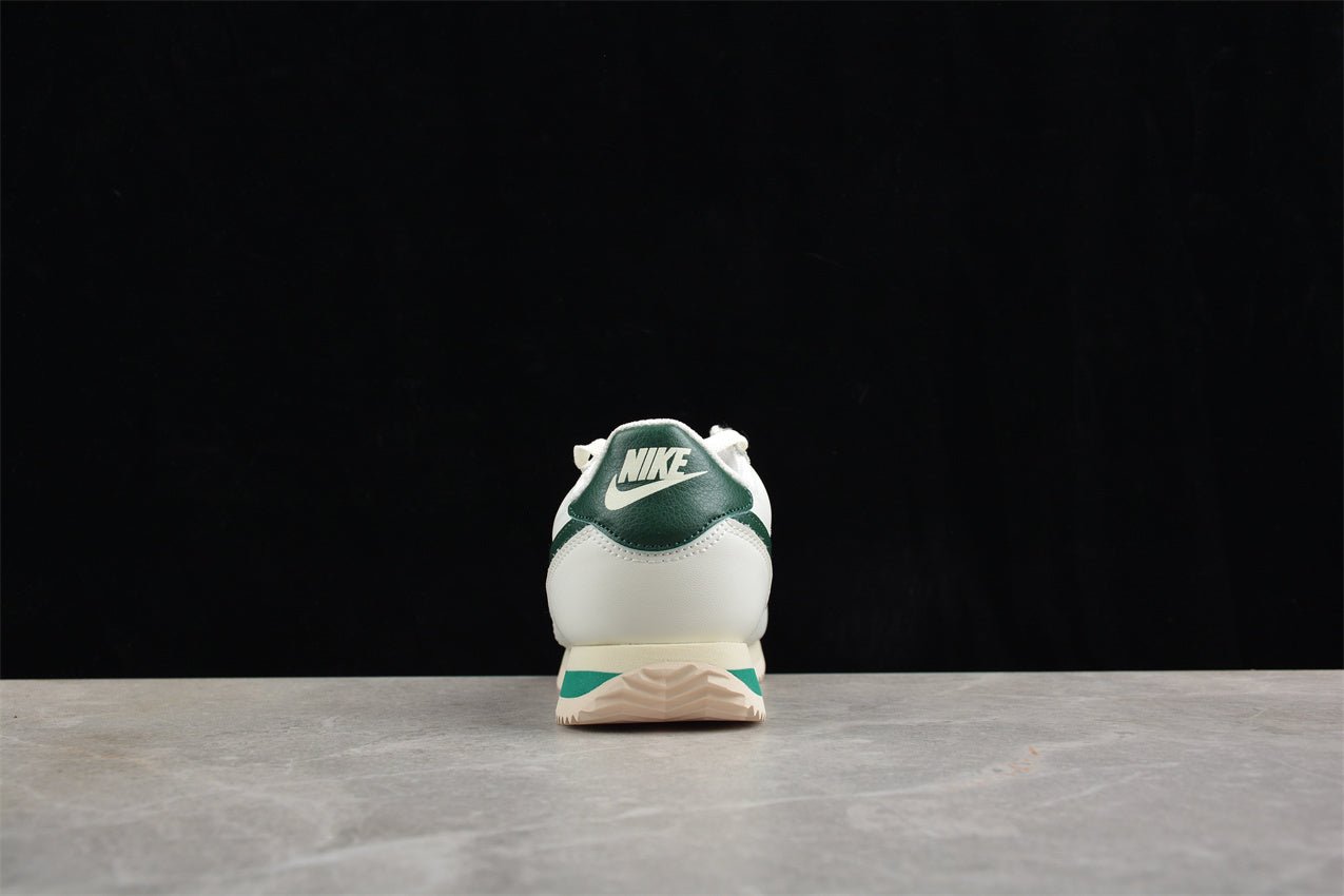 Essenza Rosa Cortez “Sail Gorge Green Malachite” White / Green | sapatilhas Sole Rua