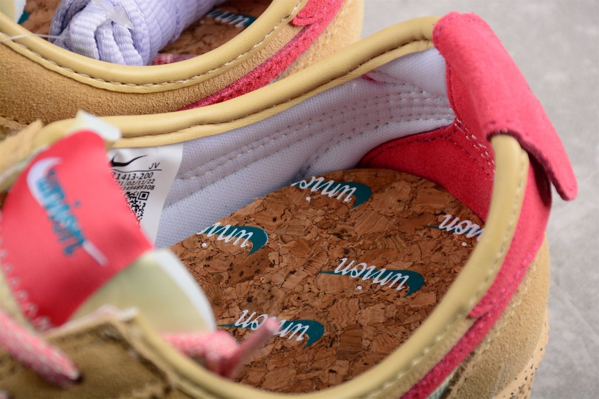 Fabrika Supply Cortez x Union LA Beige / Red / Olive Green | sapatilhas Sole Rua