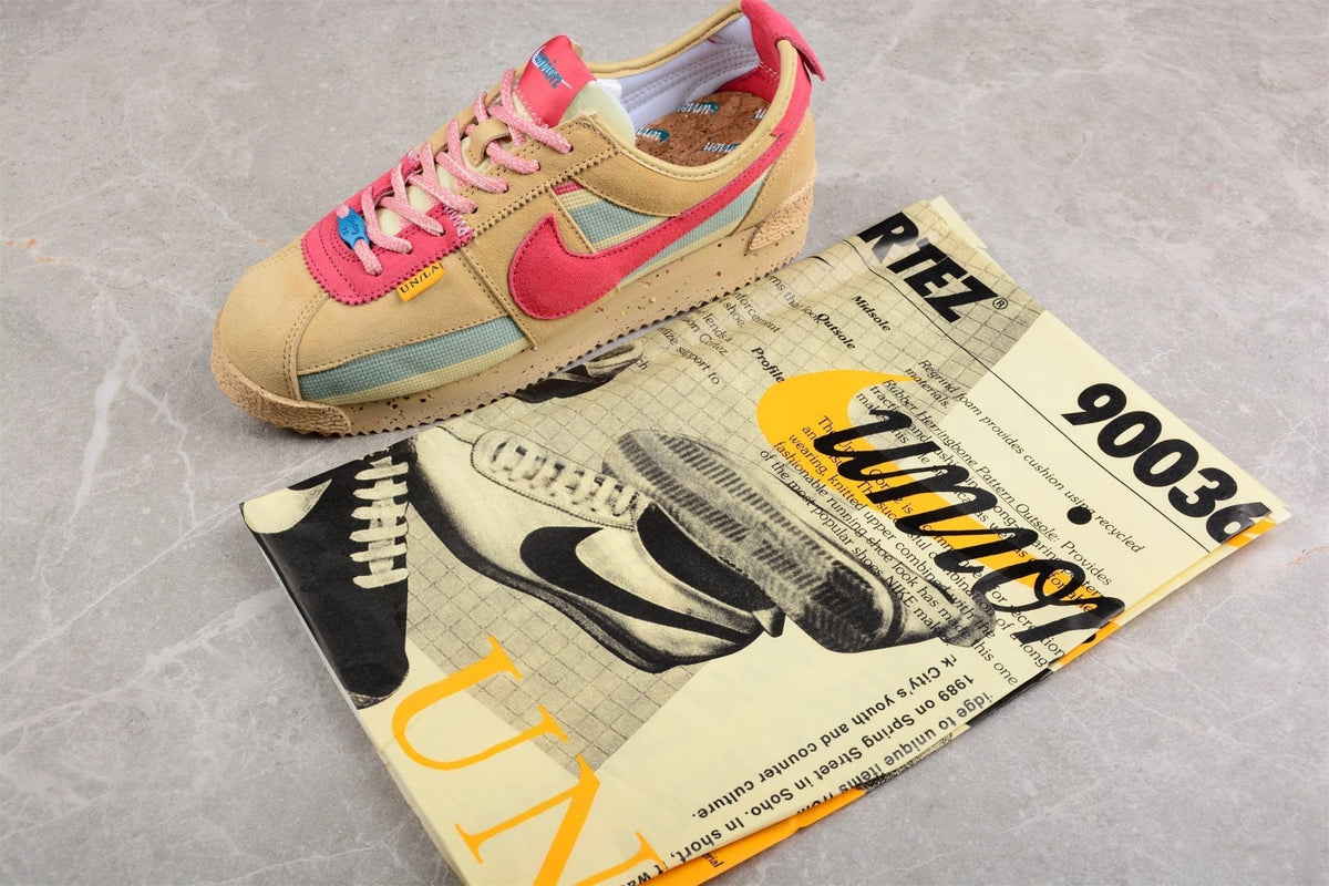 Fabrika Supply Cortez x Union LA Beige / Red / Olive Green | sapatilhas Sole Rua