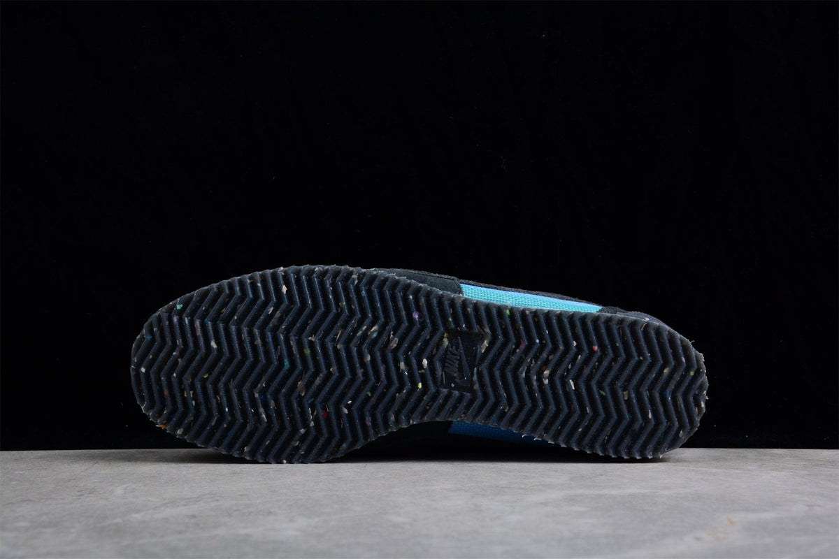 Essenza Rosa Cortez x Union LA Black / Blue / Green | sapatilhas Sole Rua