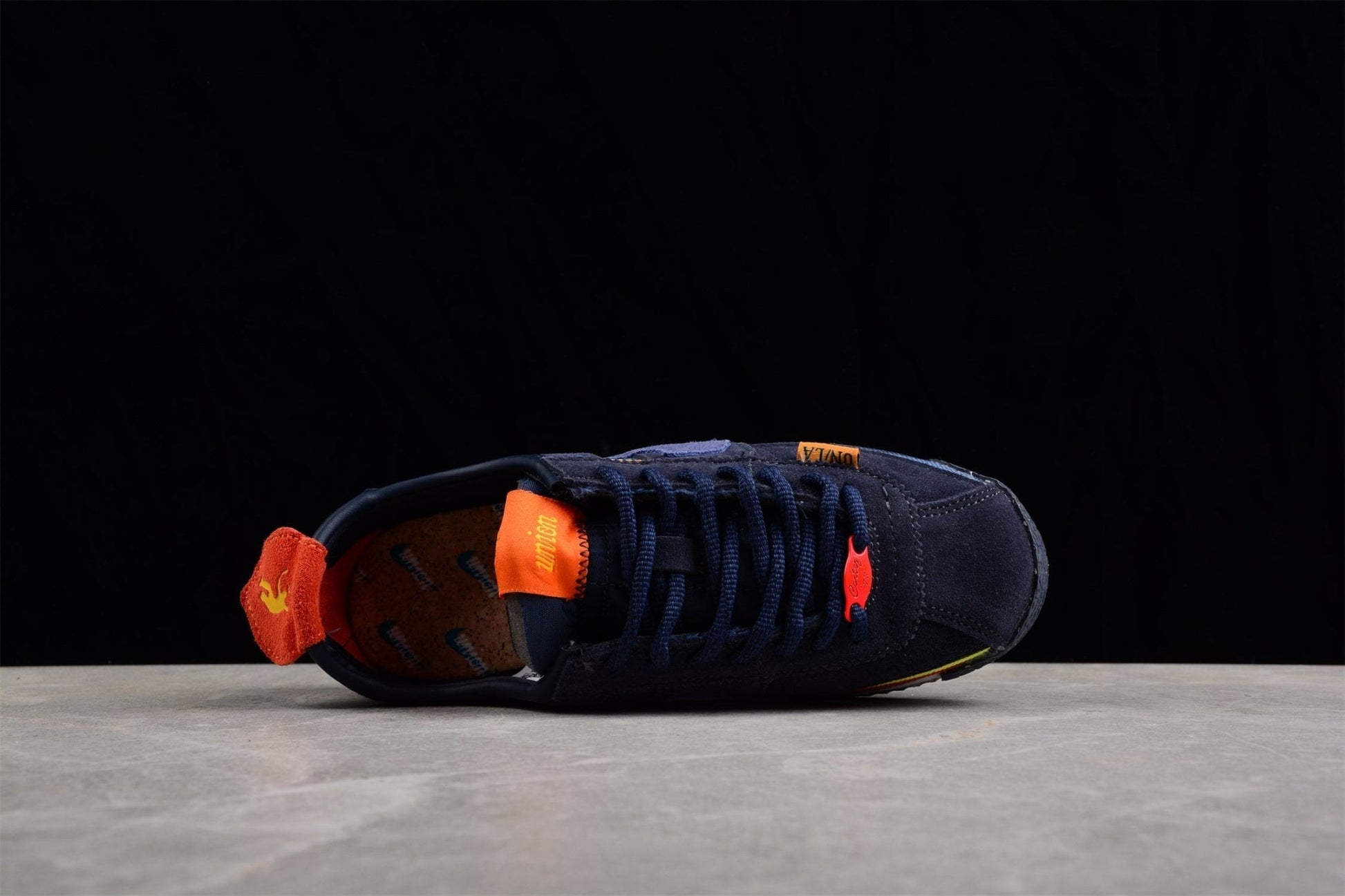 Essenza Rosa Cortez x Union LA Navy / Orange | sapatilhas Sole Rua