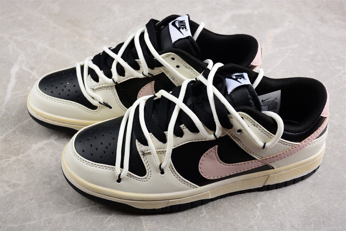 Essenza Rosa Dunk Low Black / Cream / Pastel Pink | sapatilhas Sole Rua
