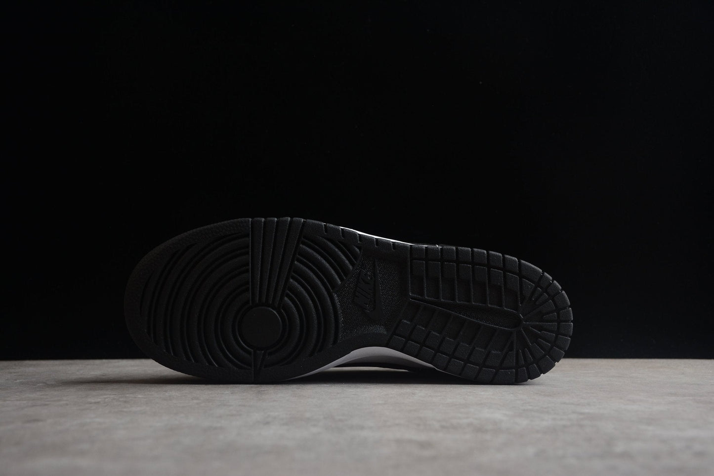 Essenza Rosa Dunk Low Black / White (Panda) | sapatilhas Sole Rua