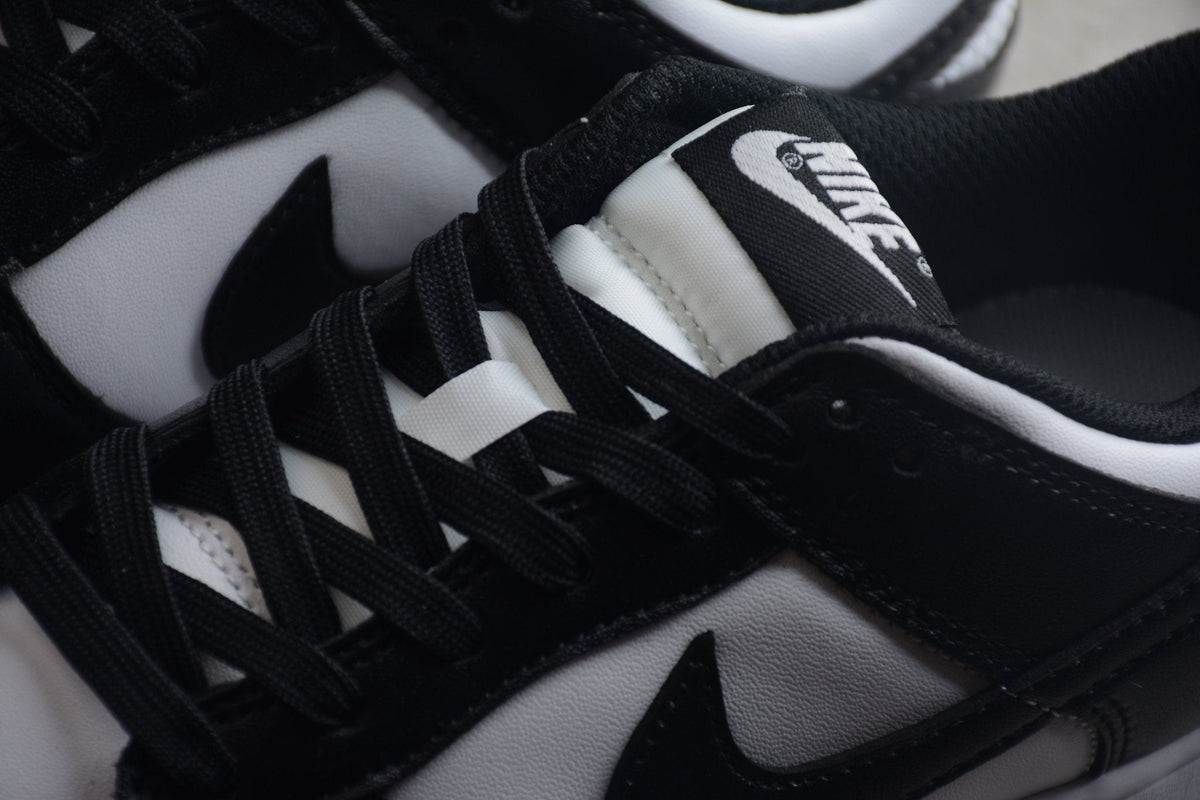 Essenza Rosa Dunk Low Black / White (Panda) | sapatilhas Sole Rua