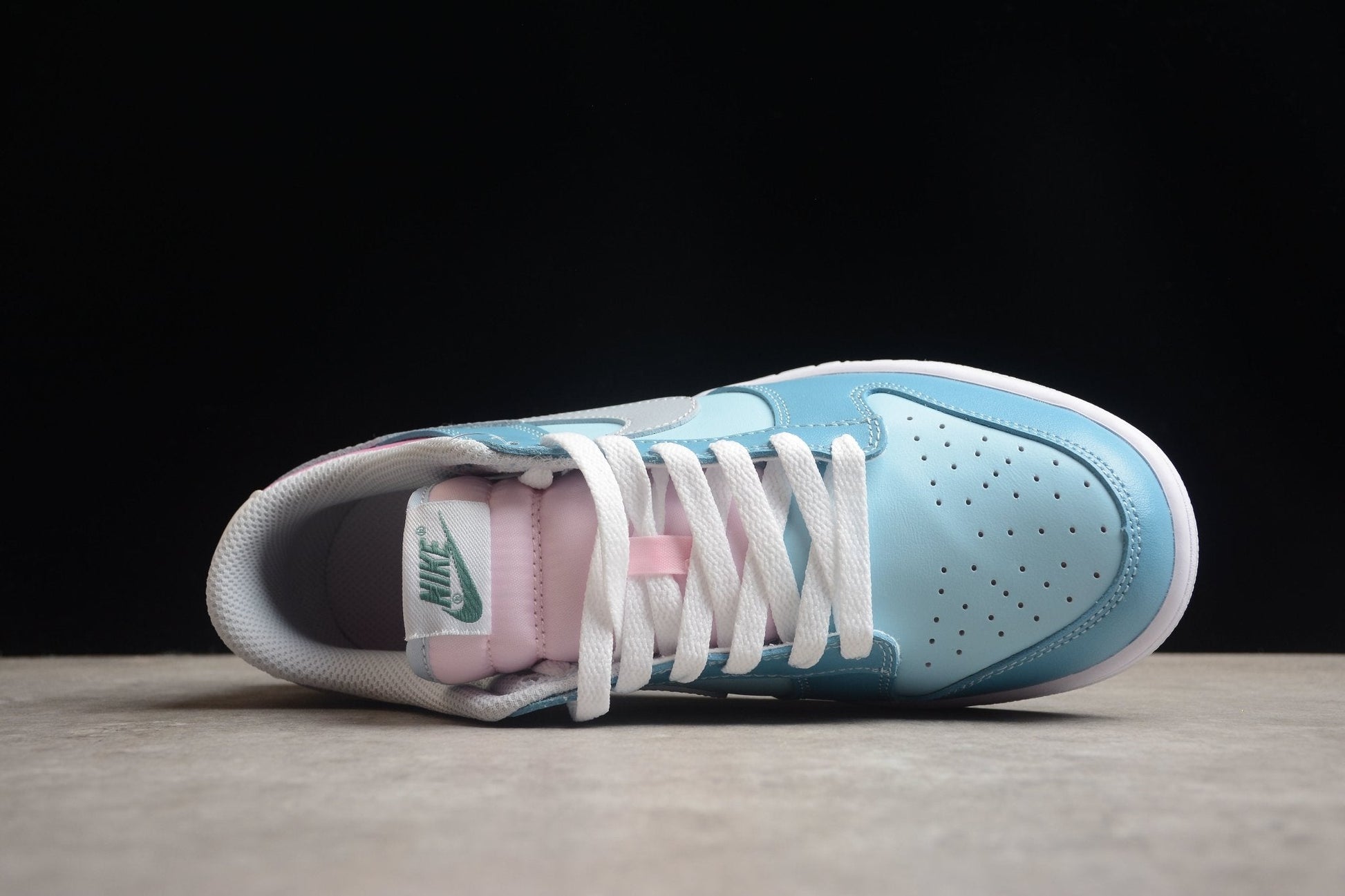 Essenza Rosa Dunk Low Blue / Sky Blue / Pastel Pink | sapatilhas Sole Rua