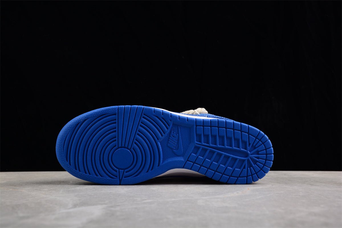 Essenza Rosa Dunk Low Blue / White | sapatilhas Sole Rua