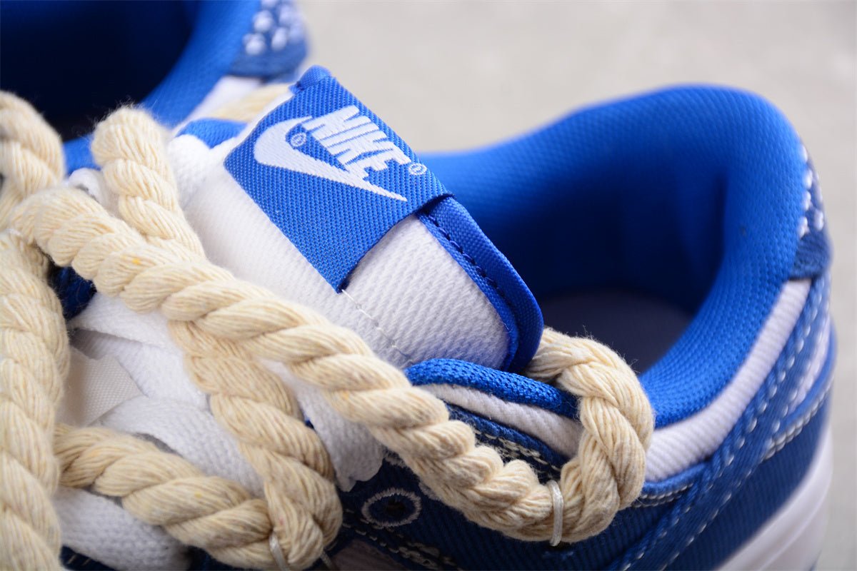 Essenza Rosa Dunk Low Blue / White | sapatilhas Sole Rua