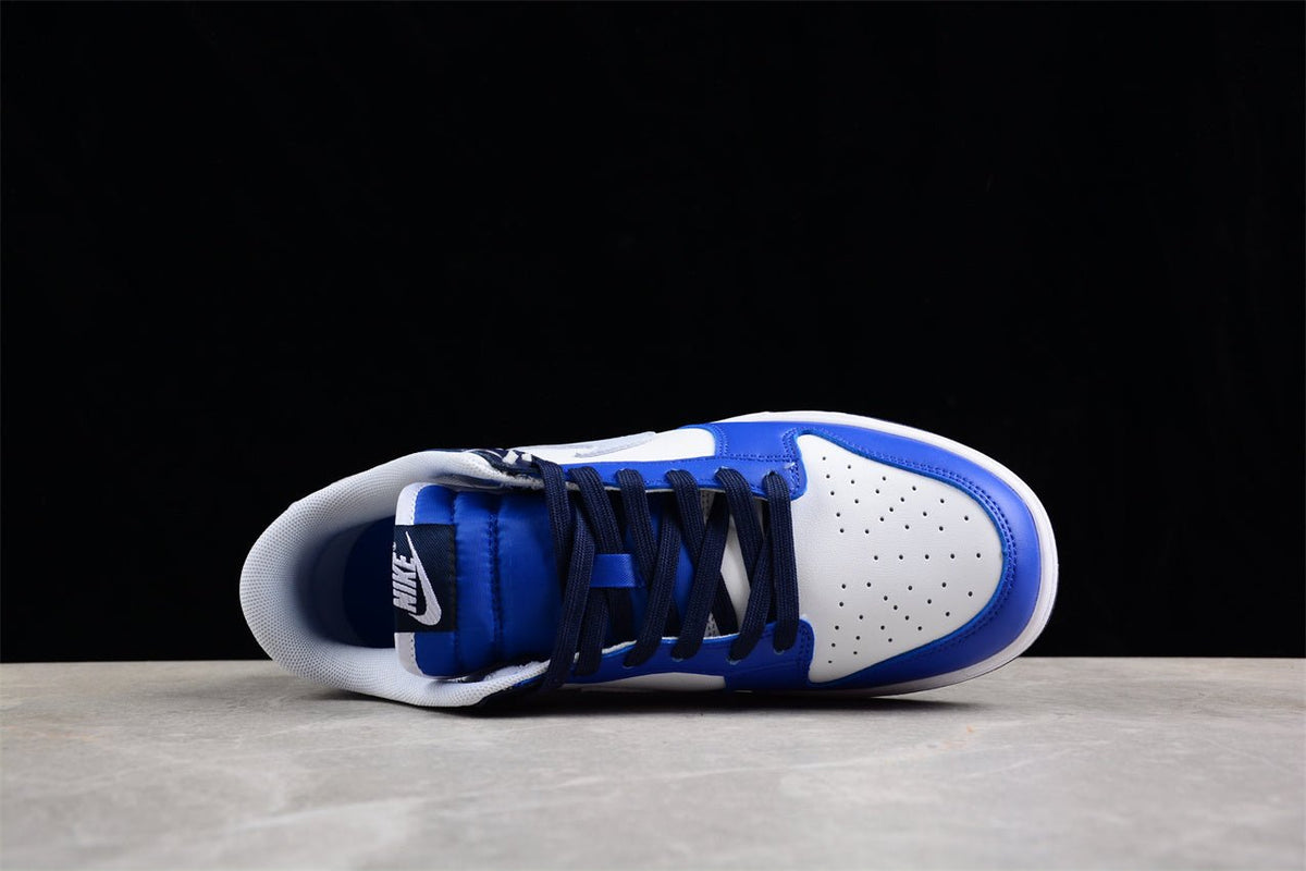 Essenza Rosa Dunk Low Blue / White | sapatilhas Sole Rua