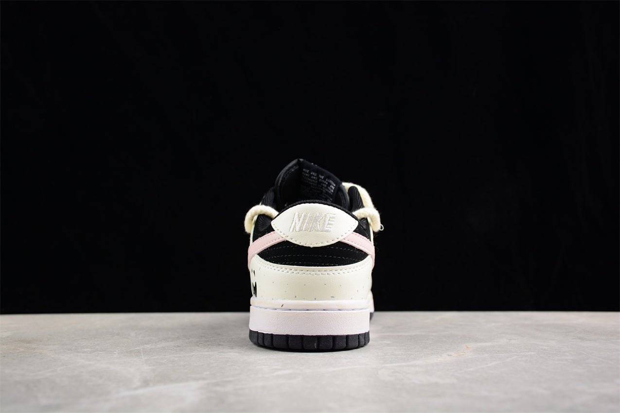 Essenza Rosa Dunk Low Light Bone / Black / Pink | sapatilhas Sole Rua
