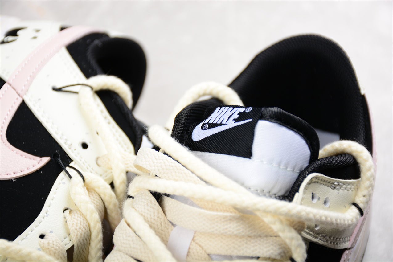 Essenza Rosa Dunk Low Light Bone / Black / Pink | sapatilhas Sole Rua