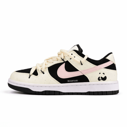 Essenza Rosa Dunk Low Light Bone / Black / Pink | sapatilhas Sole Rua