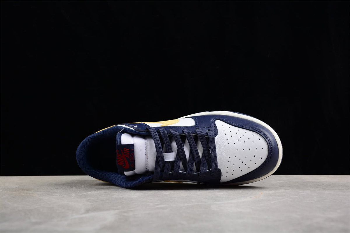 Essenza Rosa Dunk Low Navy / White / Yellow | sapatilhas Sole Rua