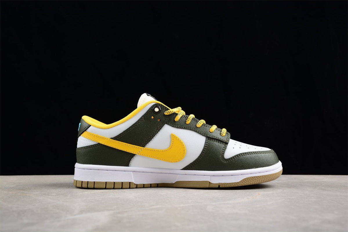 Essenza Rosa Dunk Low White / Green / Yellow | sapatilhas Sole Rua