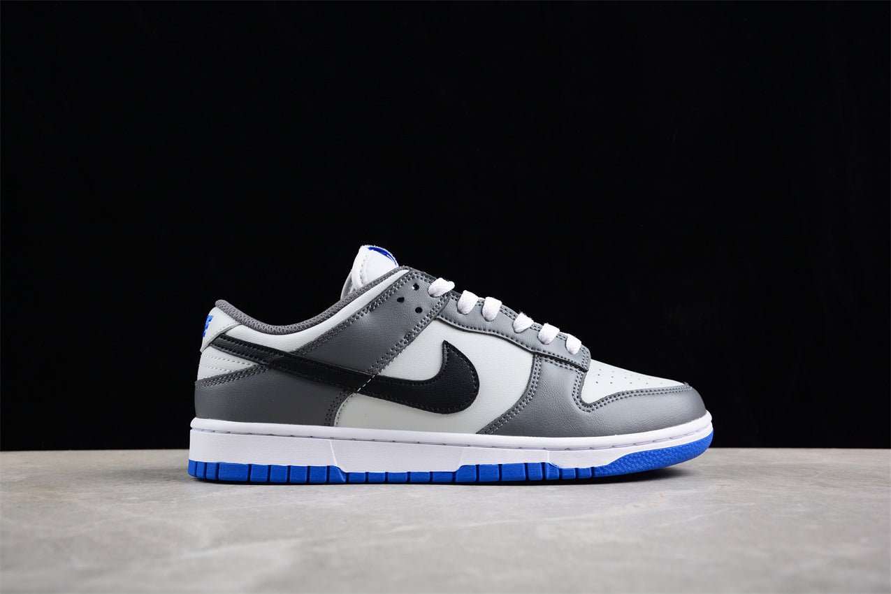 Essenza Rosa Dunk Low White / Grey / Black | sapatilhas Sole Rua