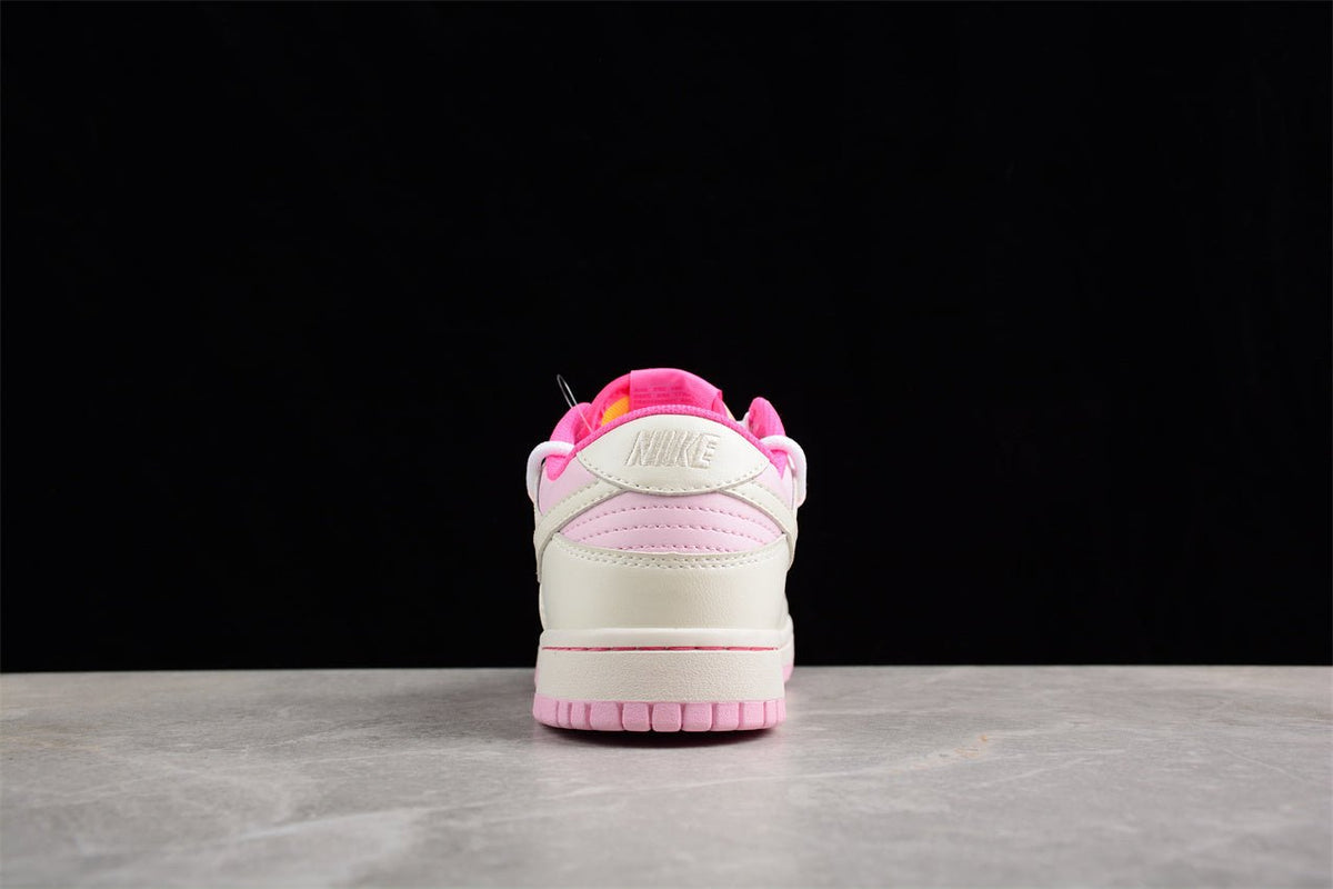 Essenza Rosa Dunk Low White / Pastel Pink | sapatilhas Sole Rua