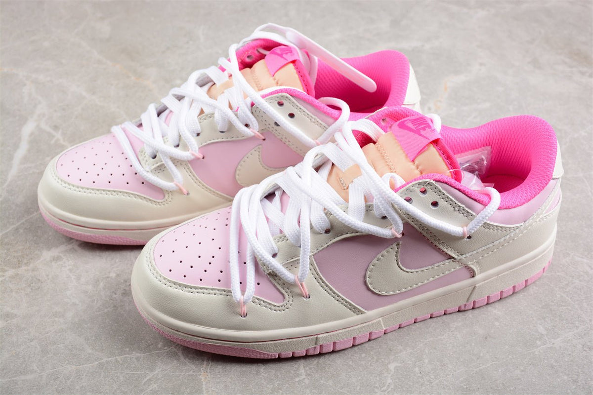 Essenza Rosa Dunk Low White / Pastel Pink | sapatilhas Sole Rua