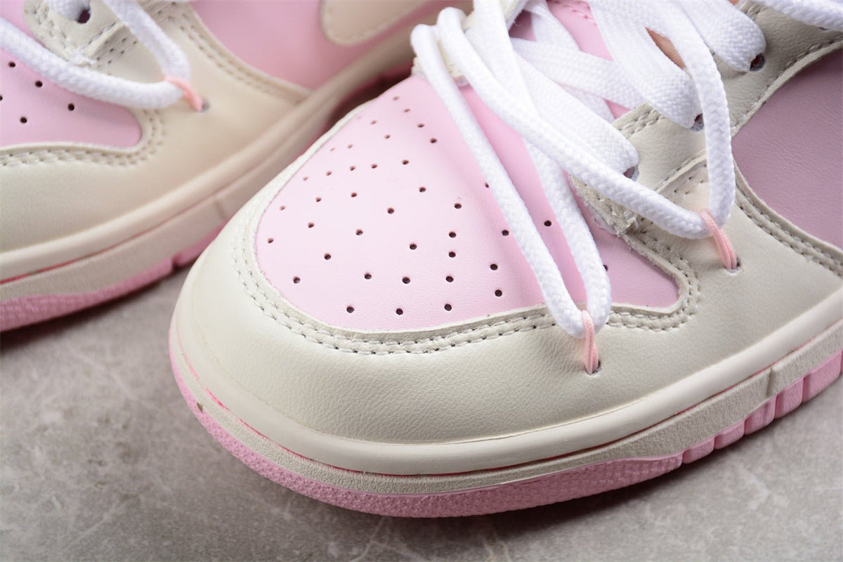 Essenza Rosa Dunk Low White / Pastel Pink | sapatilhas Sole Rua