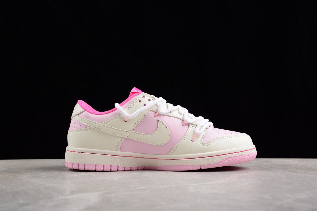 Essenza Rosa Dunk Low White / Pastel Pink | sapatilhas Sole Rua