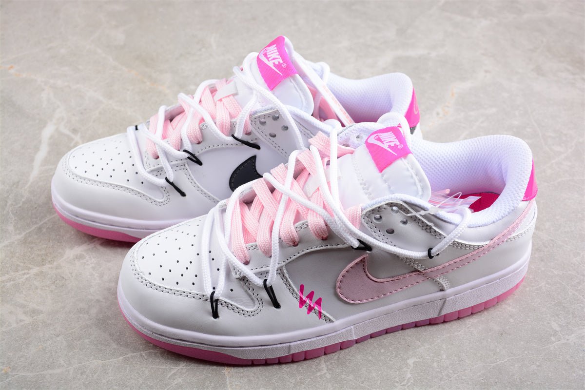 Essenza Rosa Dunk Low White / Pink / Black | sapatilhas Sole Rua