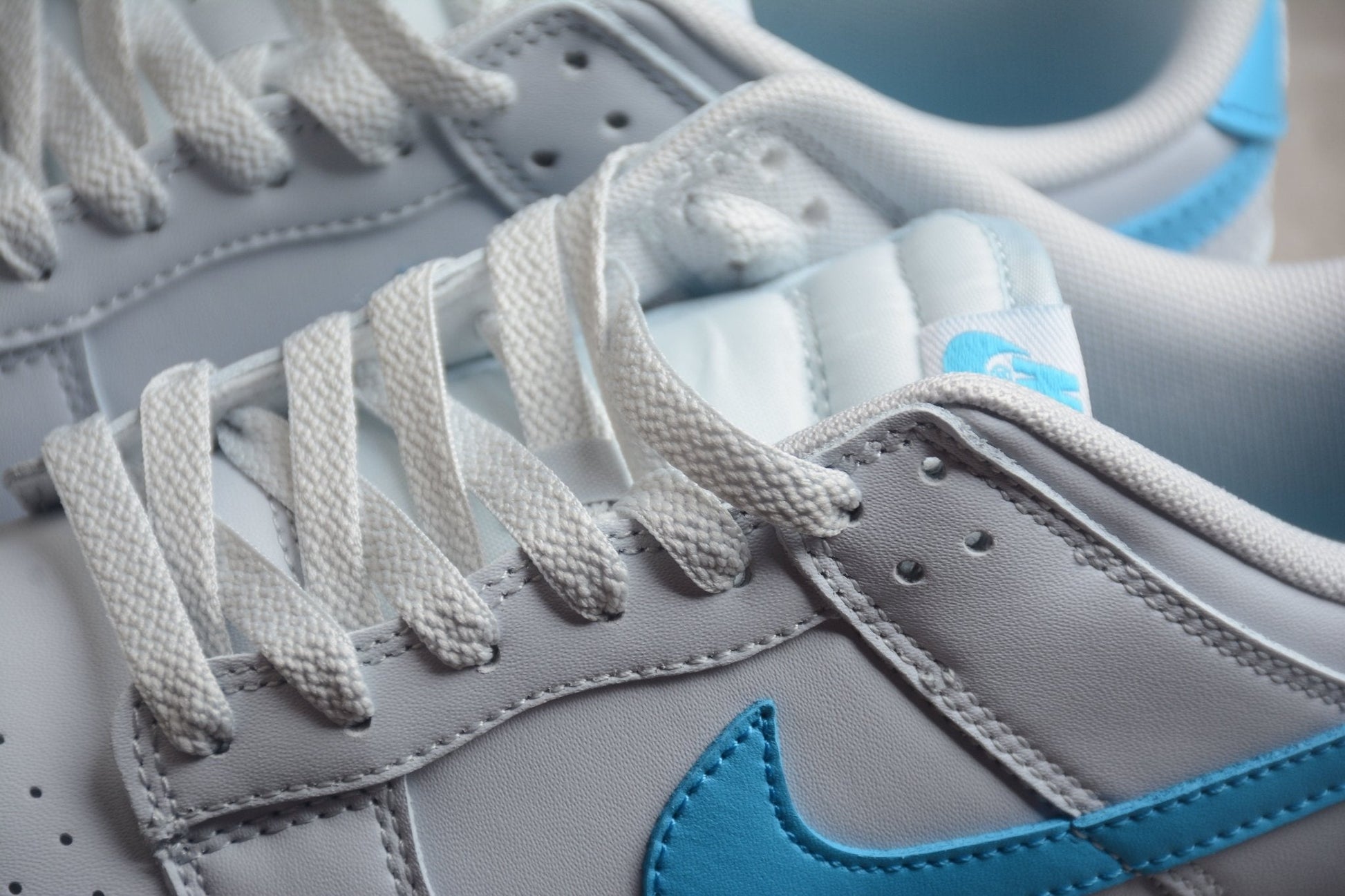 Essenza Rosa Dunk Low White / Sky Blue | sapatilhas Sole Rua