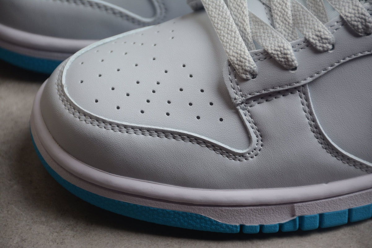 Essenza Rosa Dunk Low White / Sky Blue | sapatilhas Sole Rua