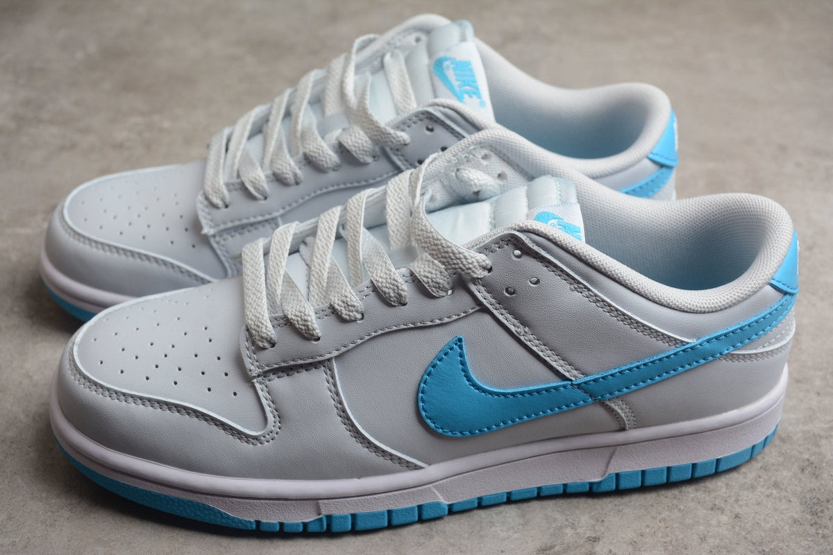 Essenza Rosa Dunk Low White / Sky Blue | sapatilhas Sole Rua