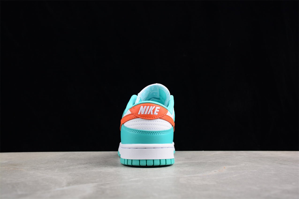 Essenza Rosa Dunk Low White / Sky Blue / Orange | sapatilhas Sole Rua