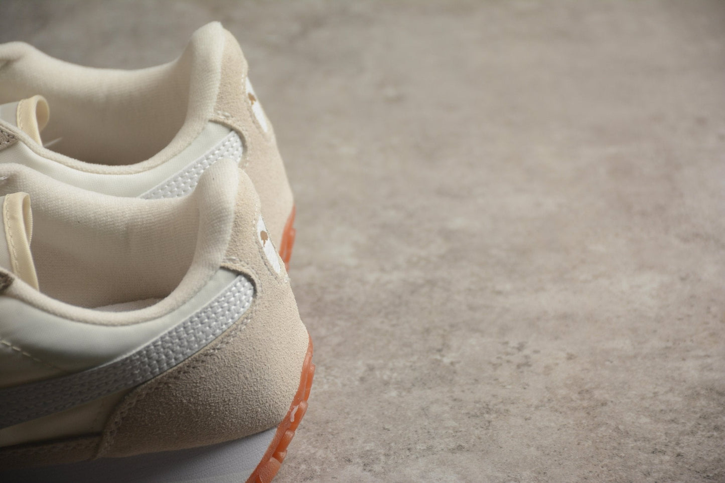 Essenza Rosa Easy Rider Vintage Beige / White | sapatilhas Sole Rua