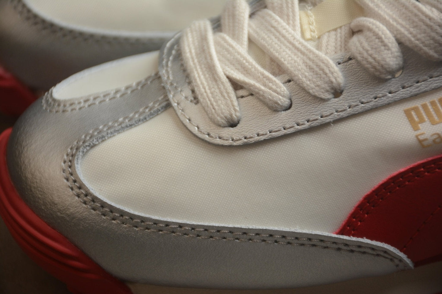 Essenza Rosa Easy Rider Vintage Grey / Red | sapatilhas Sole Rua