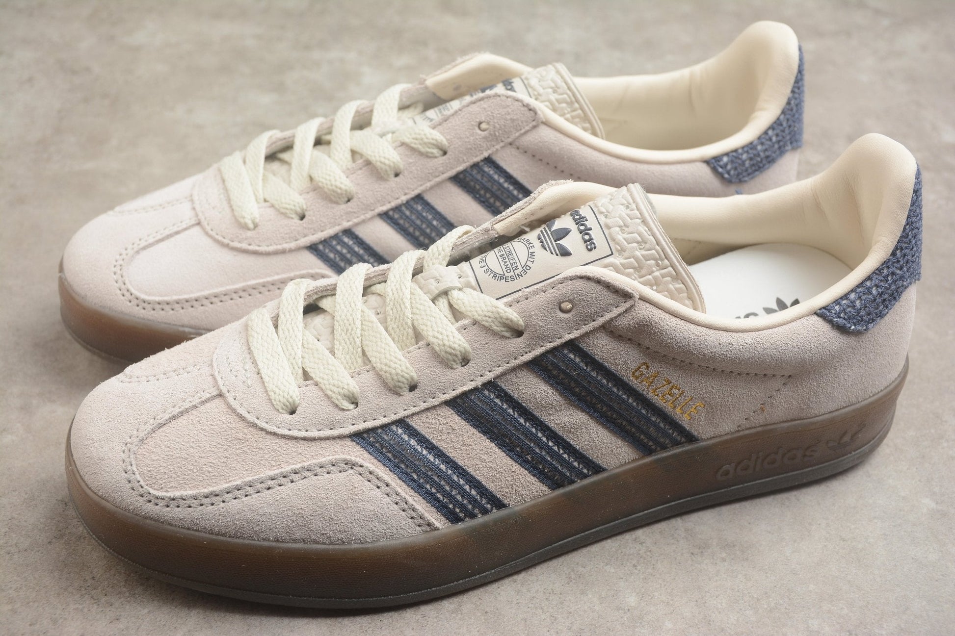 Fabrika Supply Gazelle Beige / Navy | sapatilhas Sole Rua