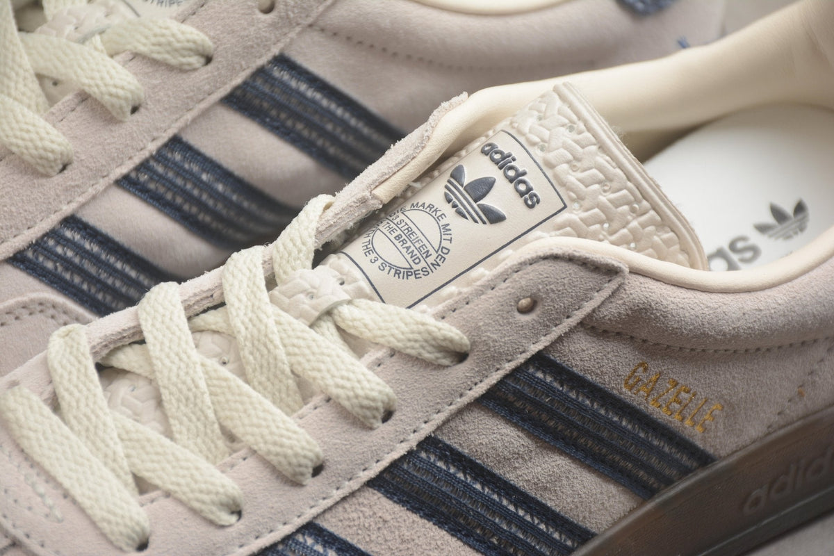 Fabrika Supply Gazelle Beige / Navy | sapatilhas Sole Rua
