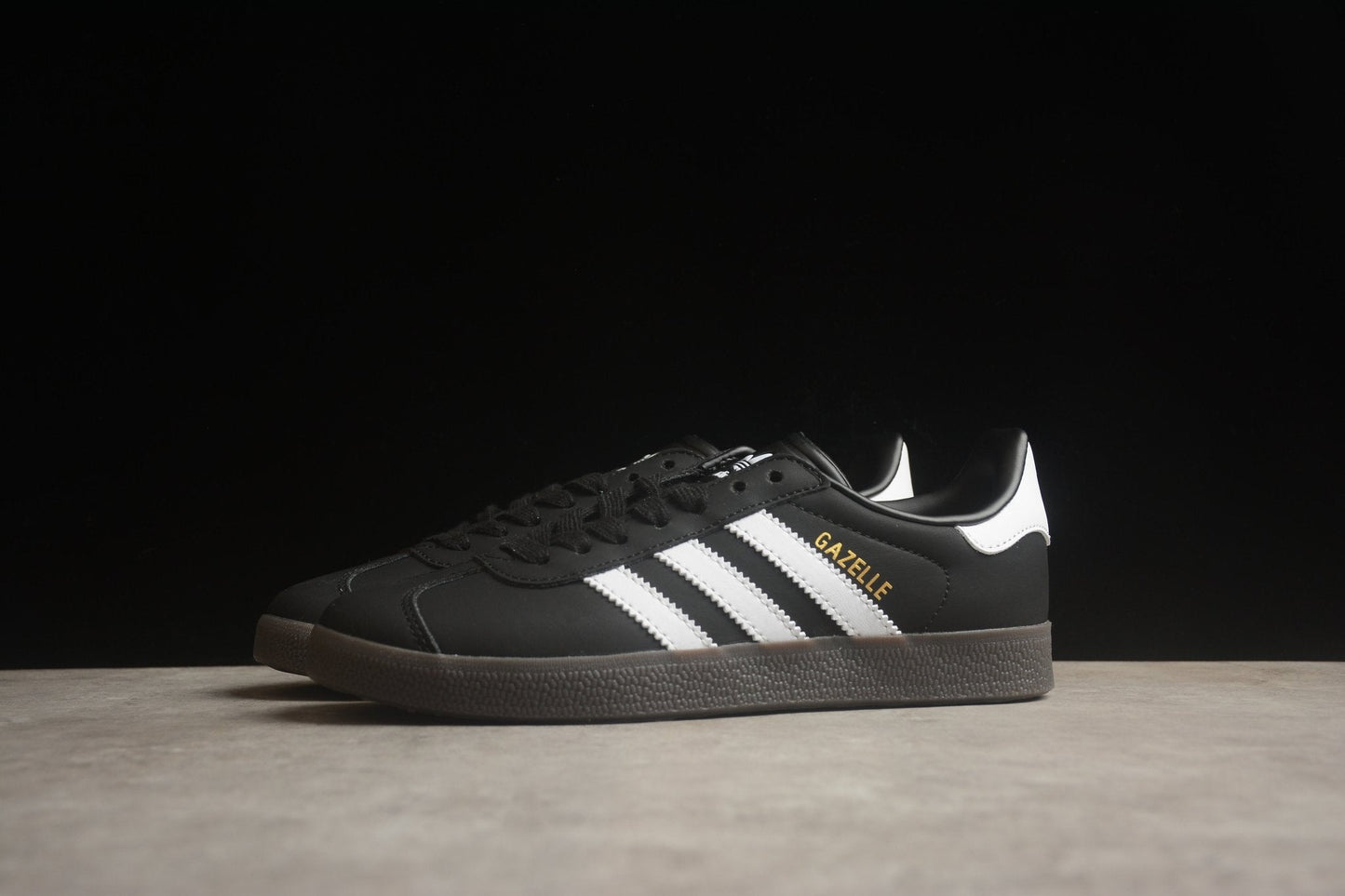 Fabrika Supply Gazelle Black / White | sapatilhas Sole Rua