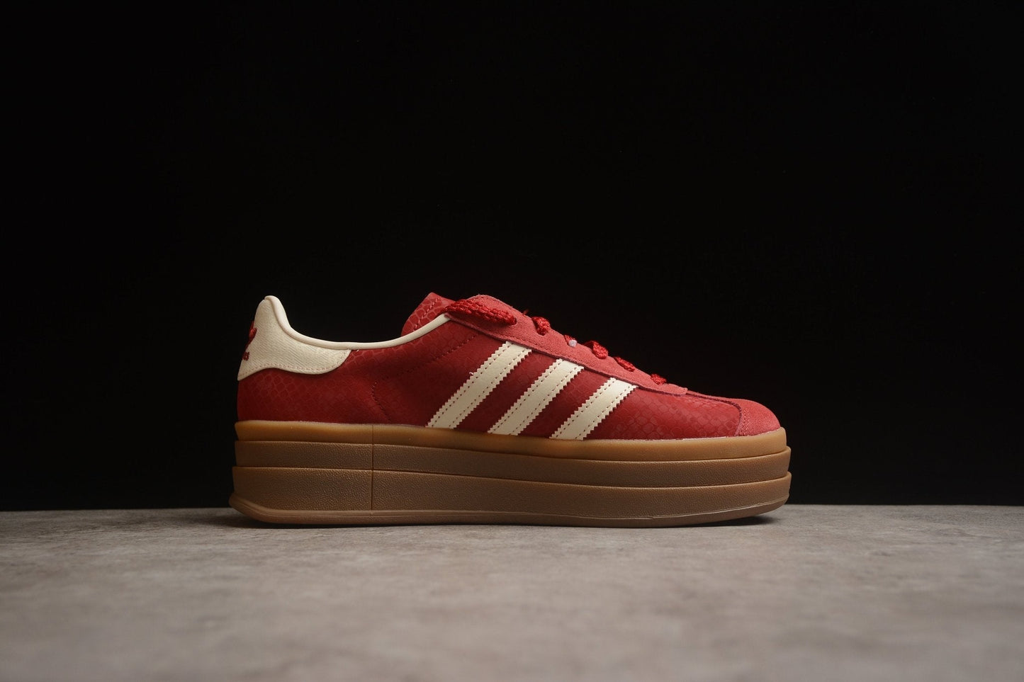Fabrika Supply Gazelle Bold Red / White | sapatilhas Sole Rua