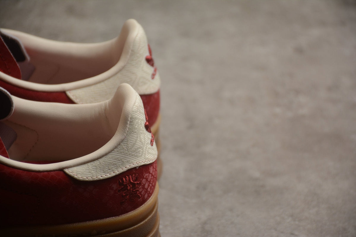Fabrika Supply Gazelle Bold Red / White | sapatilhas Sole Rua