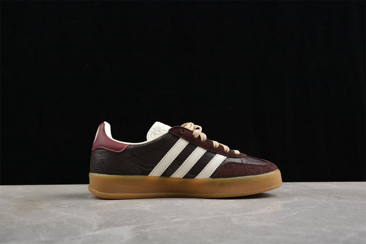 Fabrika Supply Gazelle Brown / White | sapatilhas Sole Rua