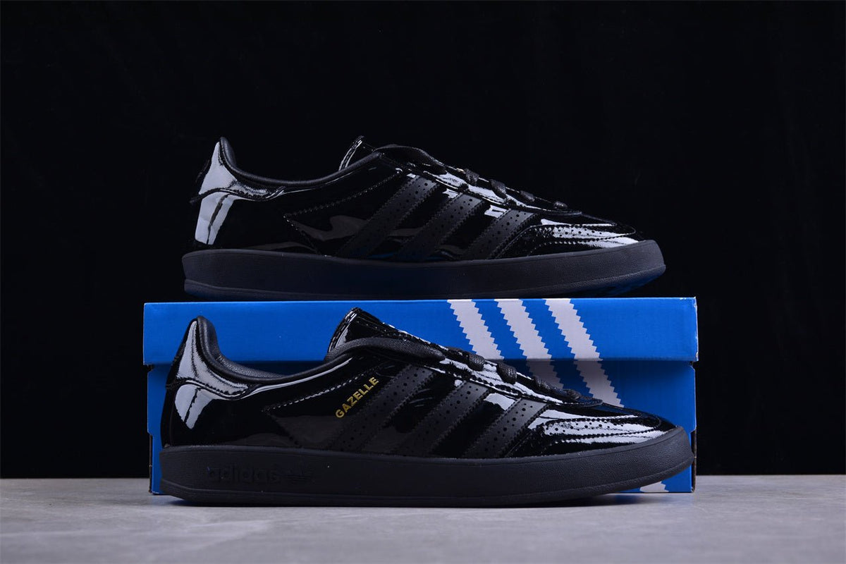Fabrika Supply Gazelle Glossy Black | sapatilhas Sole Rua