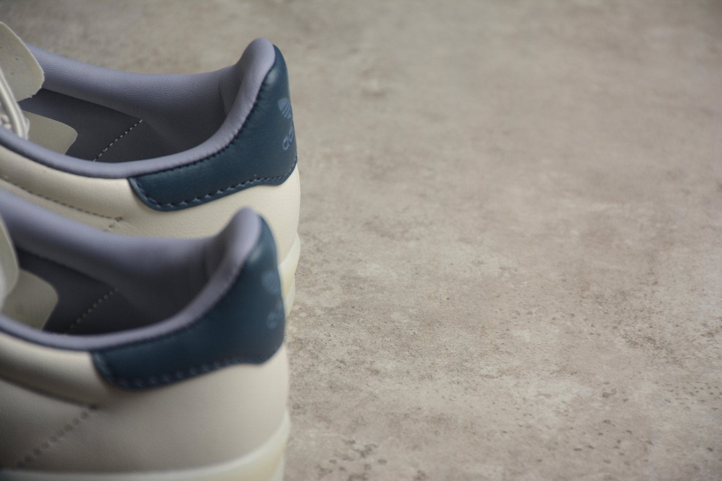 Fabrika Supply Gazelle Light Bone / Navy | sapatilhas Sole Rua