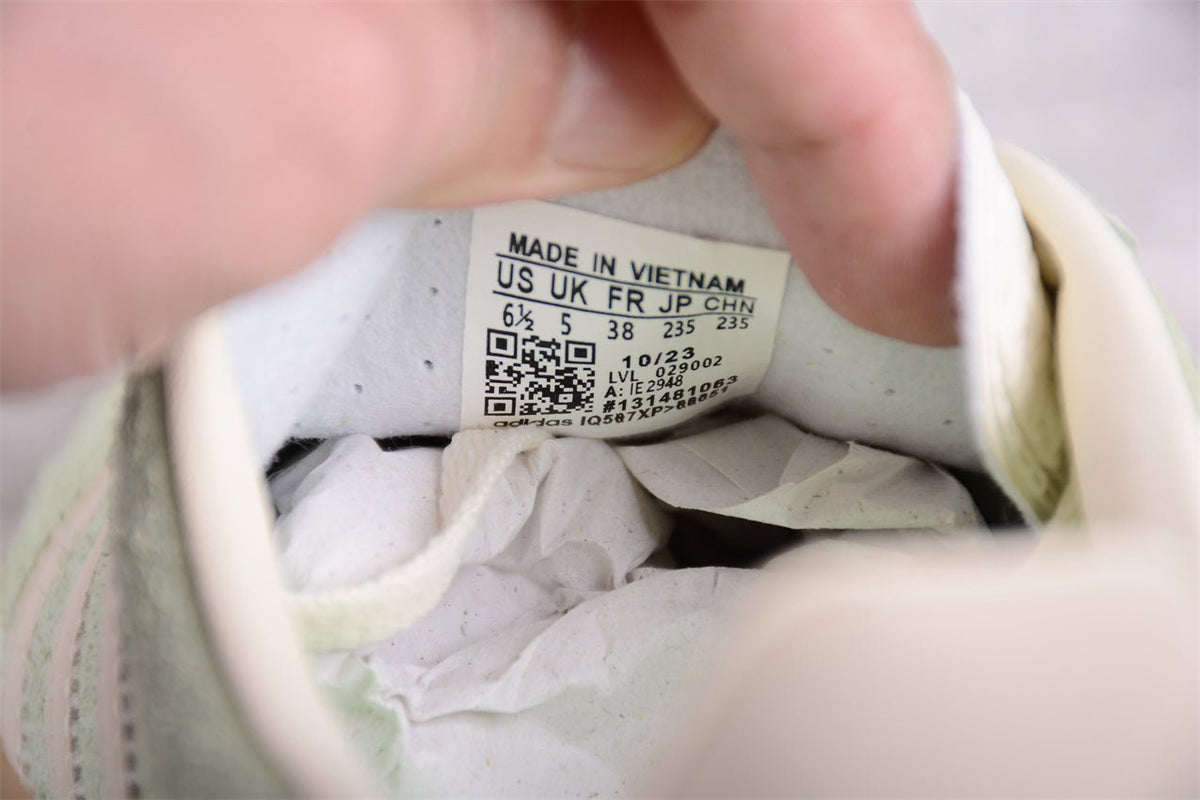 Fabrika Supply Gazelle Pastel Green / White | sapatilhas Sole Rua